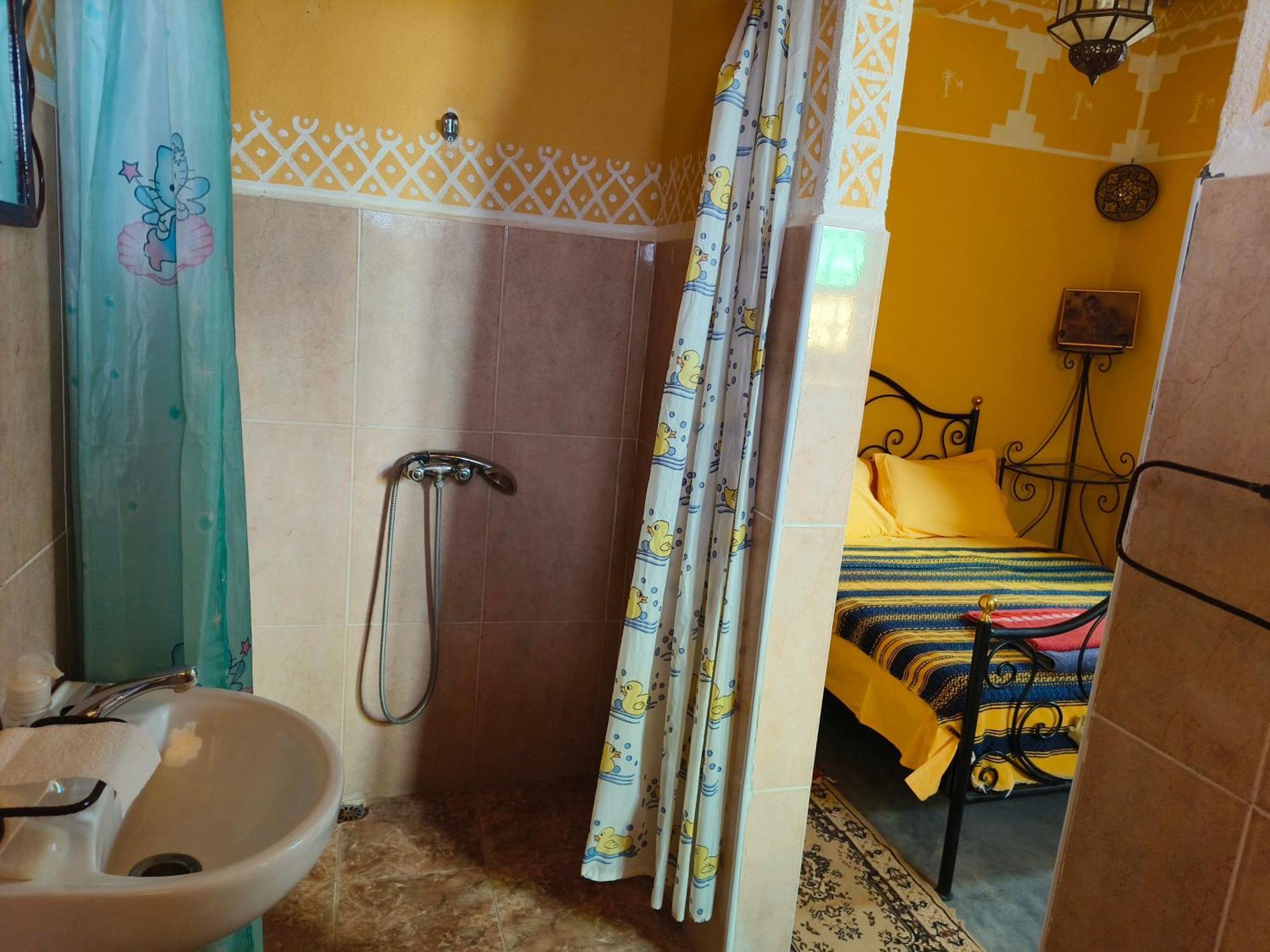 Bed & Breakfast Kasbah Imini Restaurant & Amerzgane